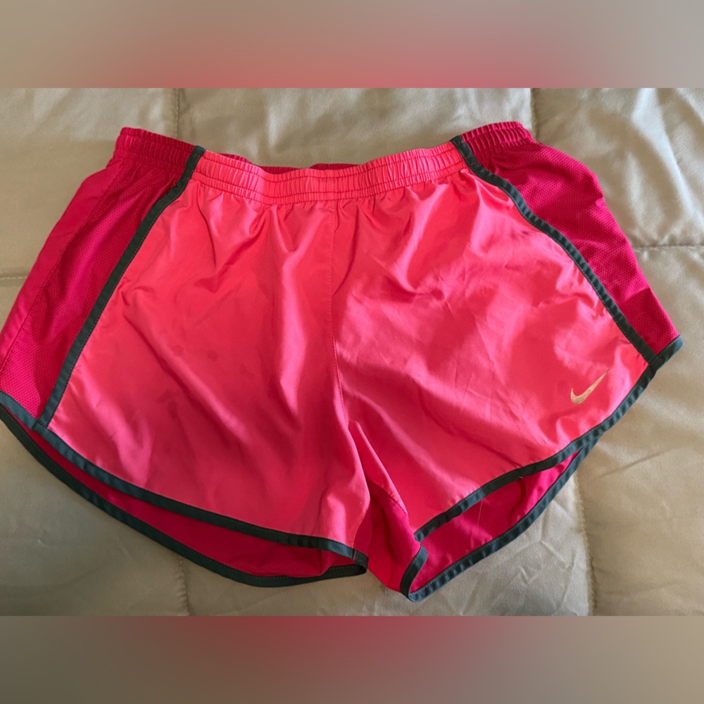 Nike Women's Run short
